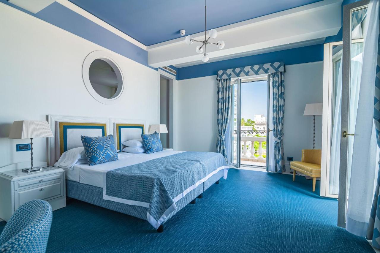 Hotel Casa Bianca Al Mare Lido di Jesolo Esterno foto