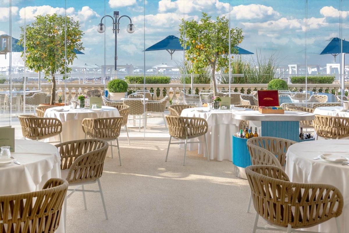 Hotel Casa Bianca Al Mare Lido di Jesolo Esterno foto